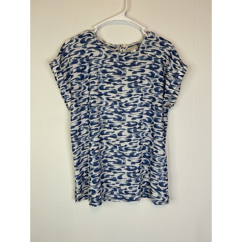 Reiss Women's Size 8 Short Sleeve Pullover Blouse Blue White Back Button 164